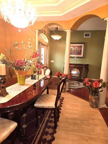 882 Palo Alto Street SE, Palm Bay, FL 32909