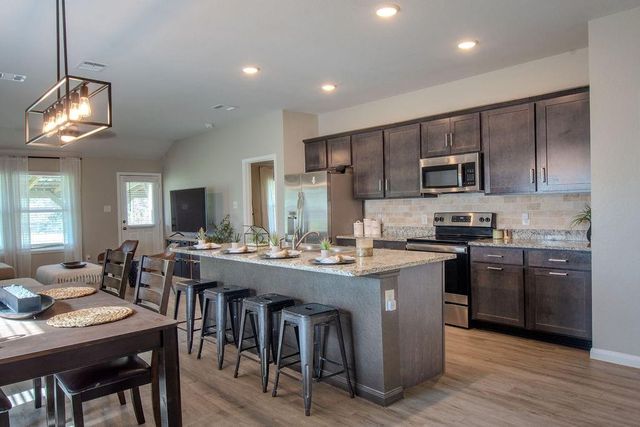 38340 Park View Drive, Hempstead, TX 77445