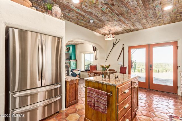 8491 S Pistol Hill Road, Vail, AZ 85641