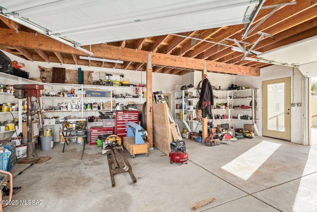 8491 S Pistol Hill Road, Vail, AZ 85641