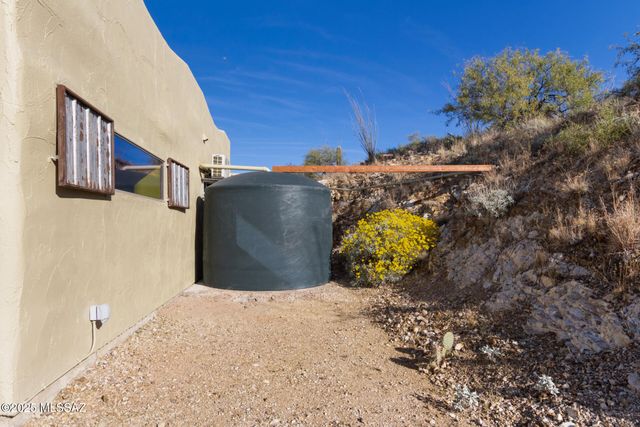 8491 S Pistol Hill Road, Vail, AZ 85641