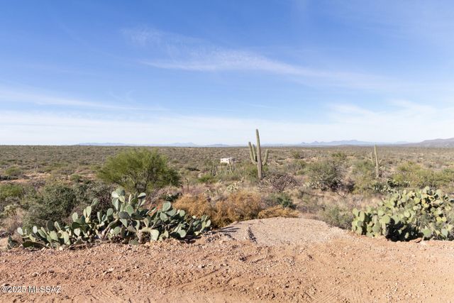 8491 S Pistol Hill Road, Vail, AZ 85641