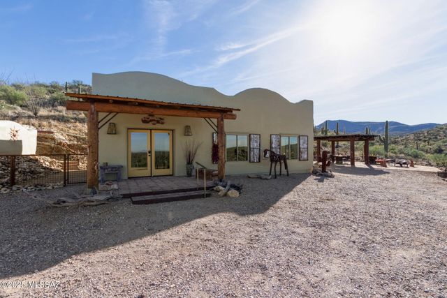 8491 S Pistol Hill Road, Vail, AZ 85641