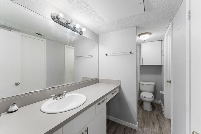 2750 Holly Hall Street 815, Houston, TX 77054