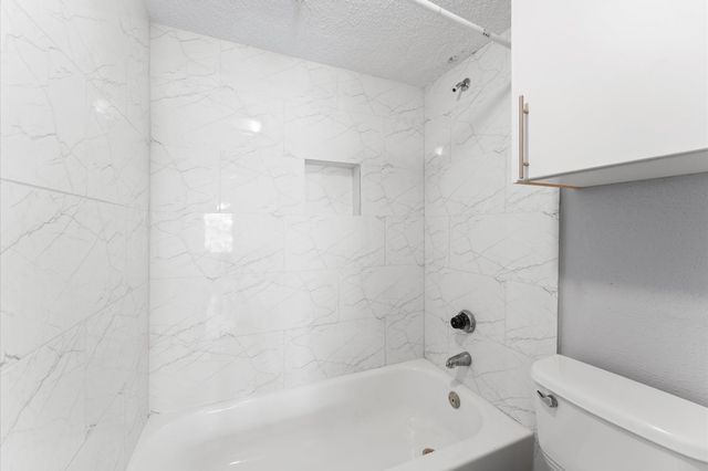 2750 Holly Hall Street 815, Houston, TX 77054