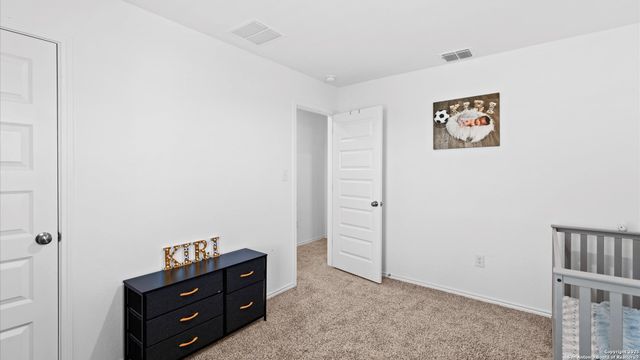 4202 Admirals Bend, Converse, TX 78109