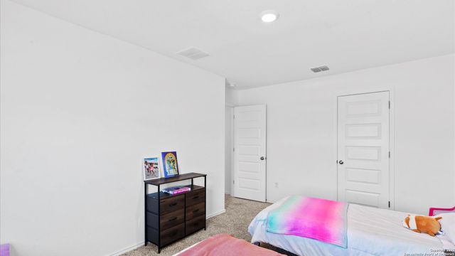 4202 Admirals Bend, Converse, TX 78109