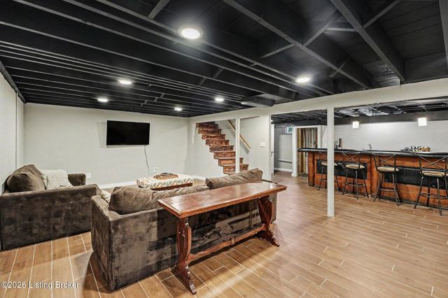 1511 Woodluck Ave, Louisville, KY 40205