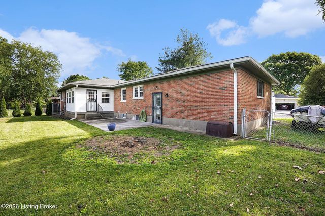 1511 Woodluck Ave, Louisville, KY 40205