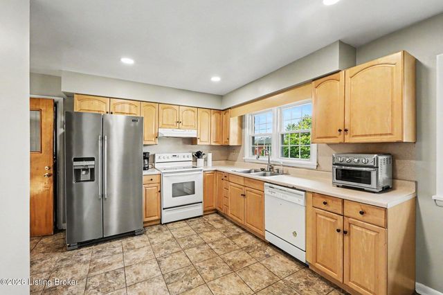 1511 Woodluck Ave, Louisville, KY 40205