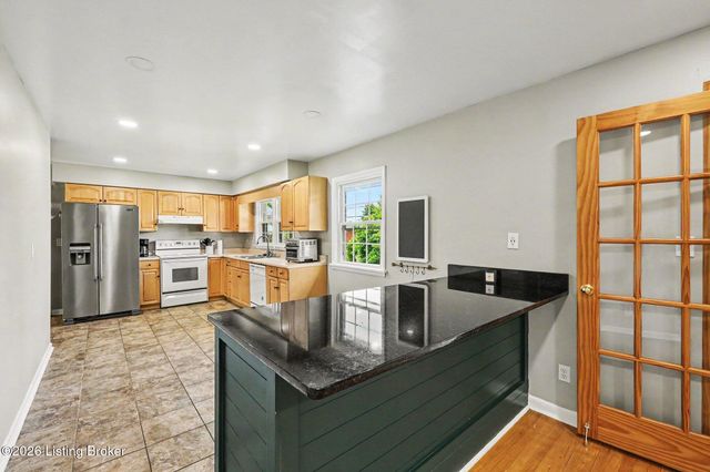 1511 Woodluck Ave, Louisville, KY 40205