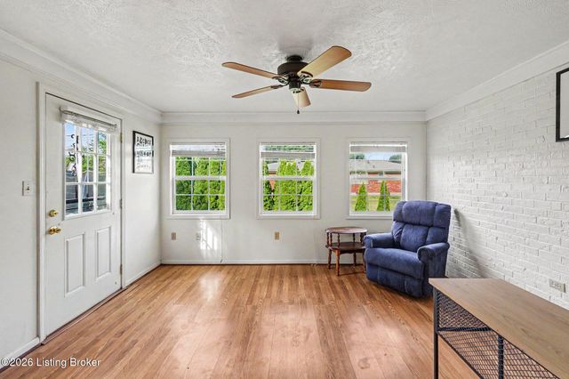 1511 Woodluck Ave, Louisville, KY 40205