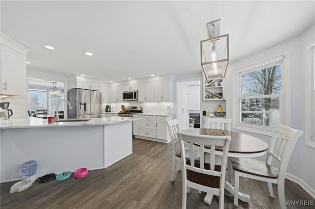 9 Kelly Ann Drive, Lancaster, NY 14086