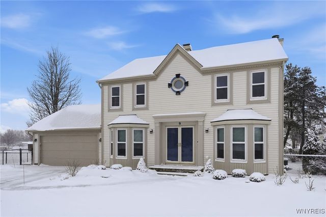 9 Kelly Ann Drive, Lancaster, NY 14086