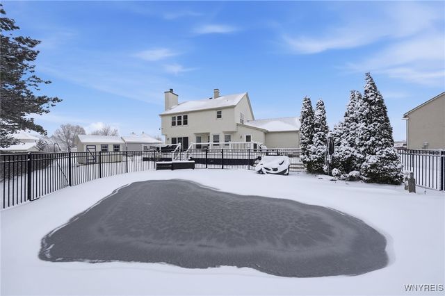 9 Kelly Ann Drive, Lancaster, NY 14086