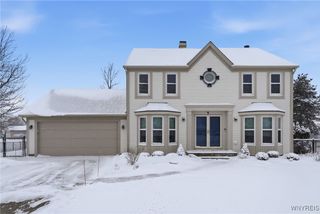 9 Kelly Ann Drive, Lancaster, NY 14086