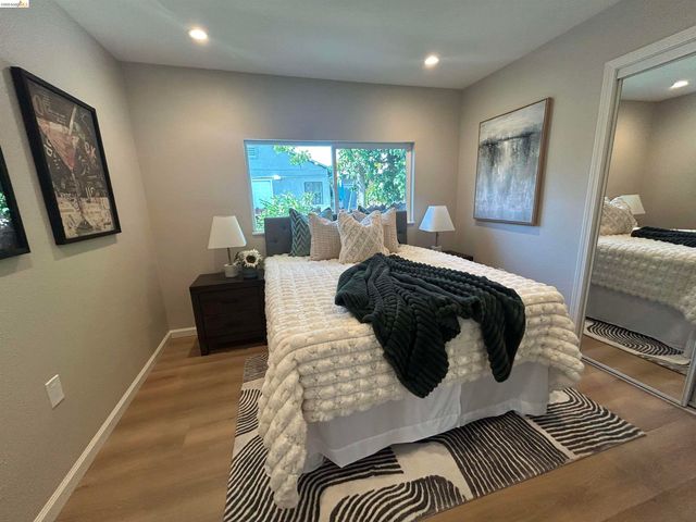887 Linnea Ave, Ashland, CA 94580