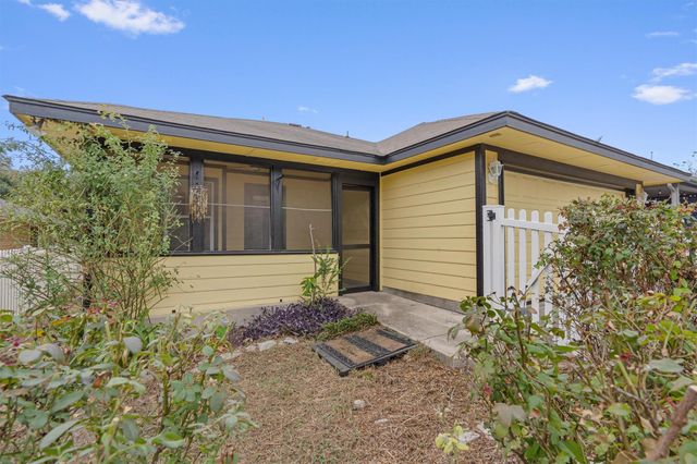 744 Fairway, Kyle, TX 78640