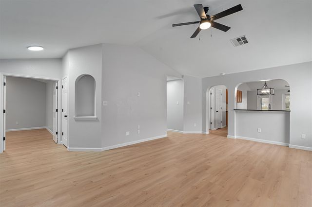 744 Fairway, Kyle, TX 78640