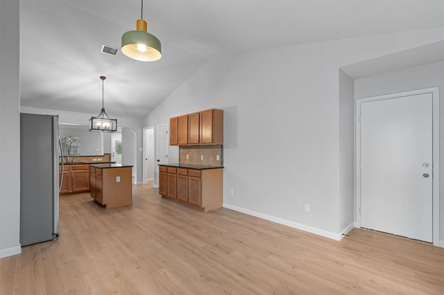 744 Fairway, Kyle, TX 78640