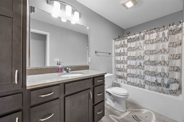 765 Hanks Drive, Iowa City, IA 52240