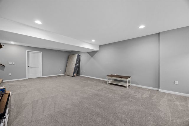 765 Hanks Drive, Iowa City, IA 52240