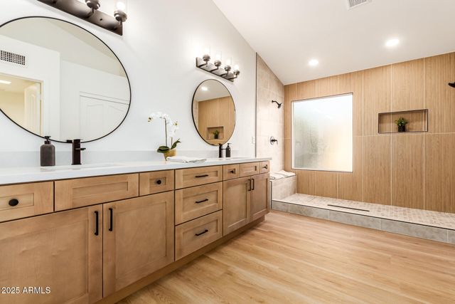 7326 W ALEXANDRIA Way, Peoria, AZ 85381