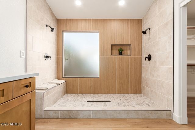 7326 W ALEXANDRIA Way, Peoria, AZ 85381