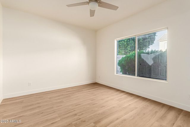 7326 W ALEXANDRIA Way, Peoria, AZ 85381