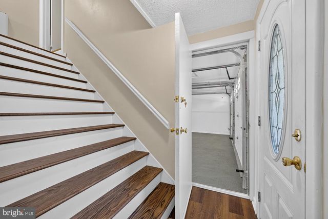 11 WILLIAMS LN, Yardley, PA 19067