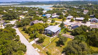 536 Riviera, Canyon Lake, TX 78133