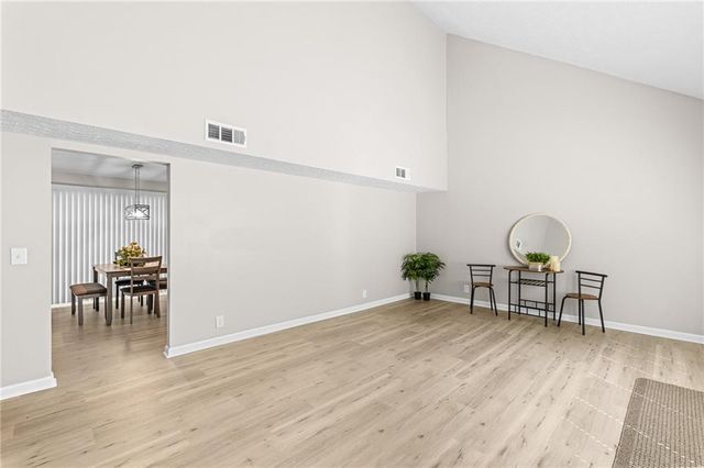218 Kipling Way, Riverdale, GA 30274