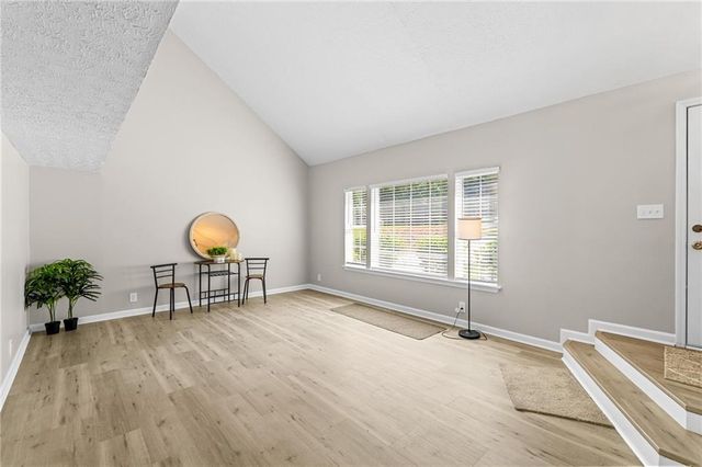 218 Kipling Way, Riverdale, GA 30274