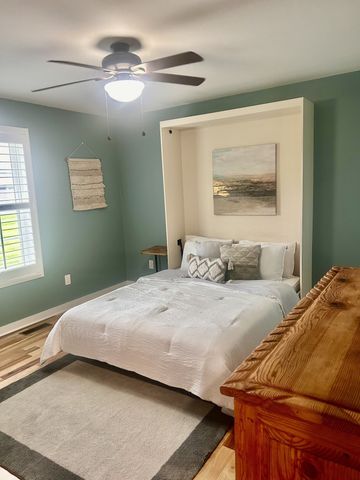 1059 S Cross Bridges Rd, Mount Pleasant, TN 38474