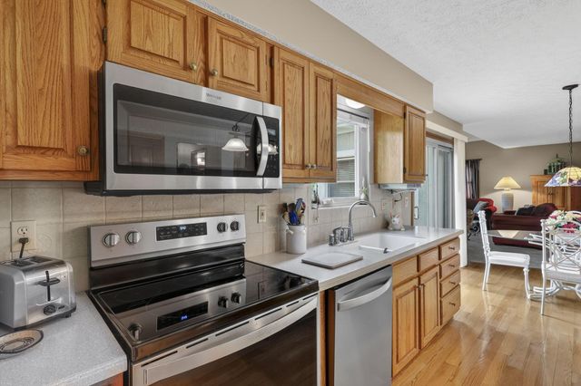 7339 Tullymore Drive, Dublin, OH 43016