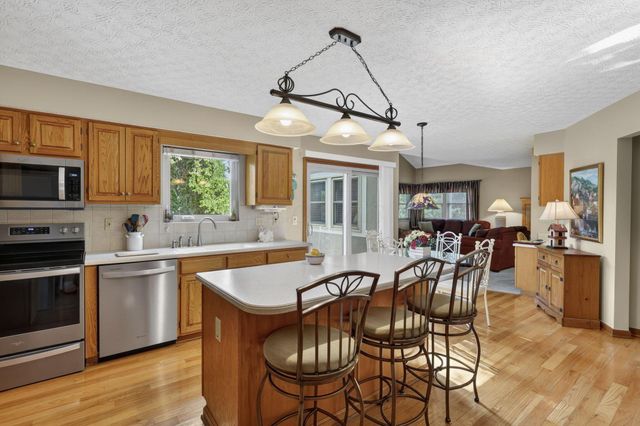 7339 Tullymore Drive, Dublin, OH 43016