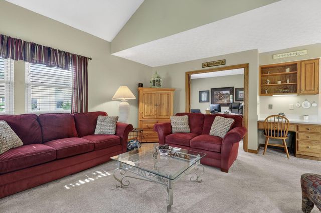 7339 Tullymore Drive, Dublin, OH 43016