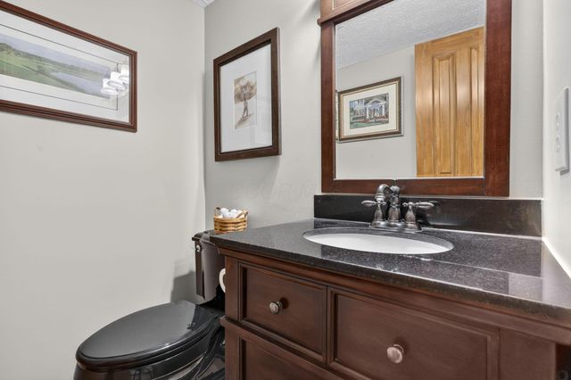 7339 Tullymore Drive, Dublin, OH 43016