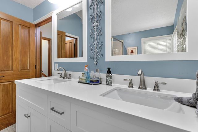 7339 Tullymore Drive, Dublin, OH 43016