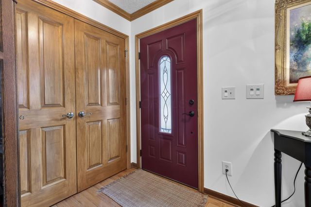 7339 Tullymore Drive, Dublin, OH 43016