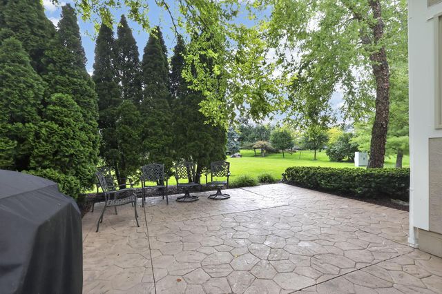 7339 Tullymore Drive, Dublin, OH 43016