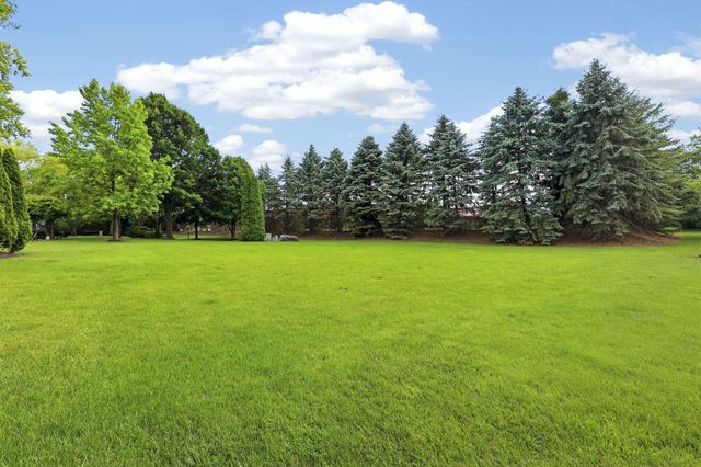 7339 Tullymore Drive, Dublin, OH 43016