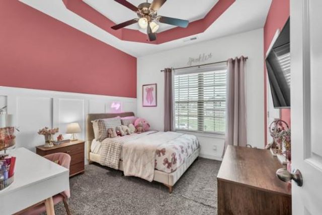 259 Azalea Dr, Oak Grove, KY 42262