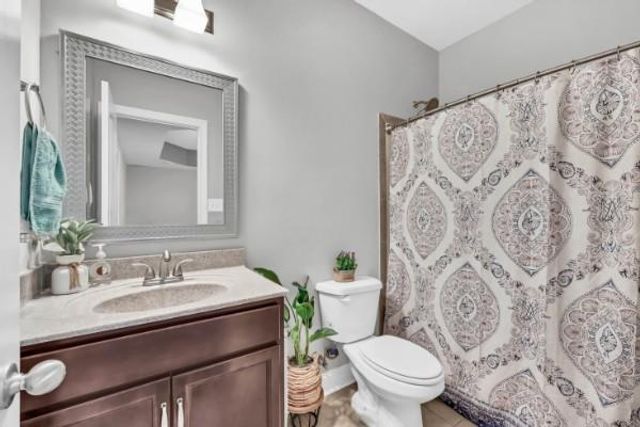 259 Azalea Dr, Oak Grove, KY 42262