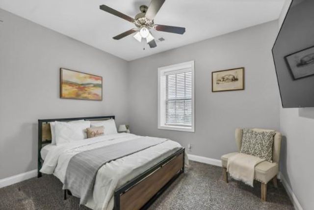 259 Azalea Dr, Oak Grove, KY 42262