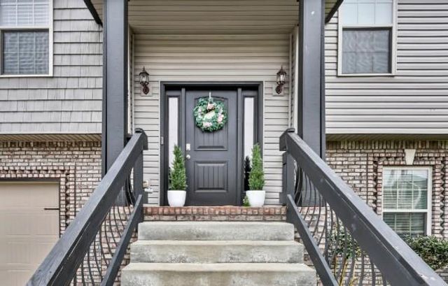 259 Azalea Dr, Oak Grove, KY 42262