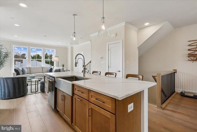 207 ALLEN LN, Poolesville, MD 20837