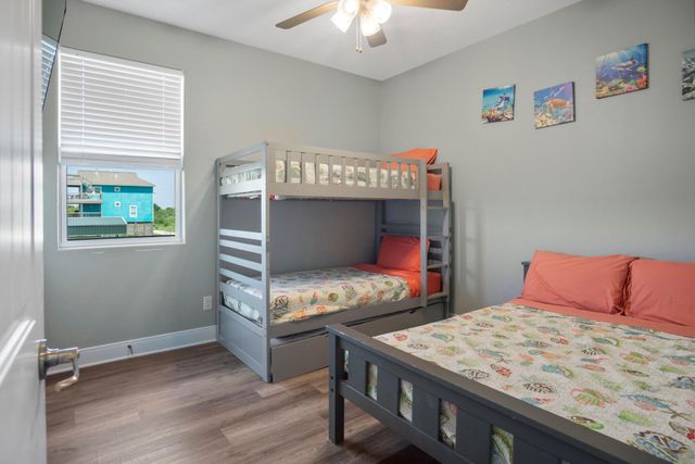 933 Magnolia Lane, Bolivar Peninsula, TX 77650