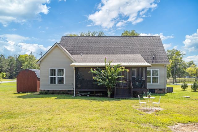 2264 Blackwell Rd, Chapel Hill, TN 37034