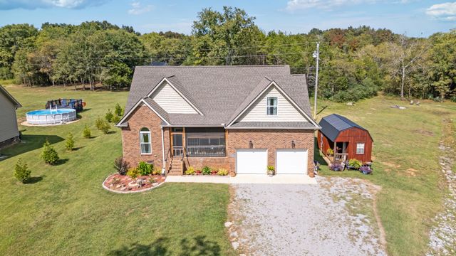2264 Blackwell Rd, Chapel Hill, TN 37034